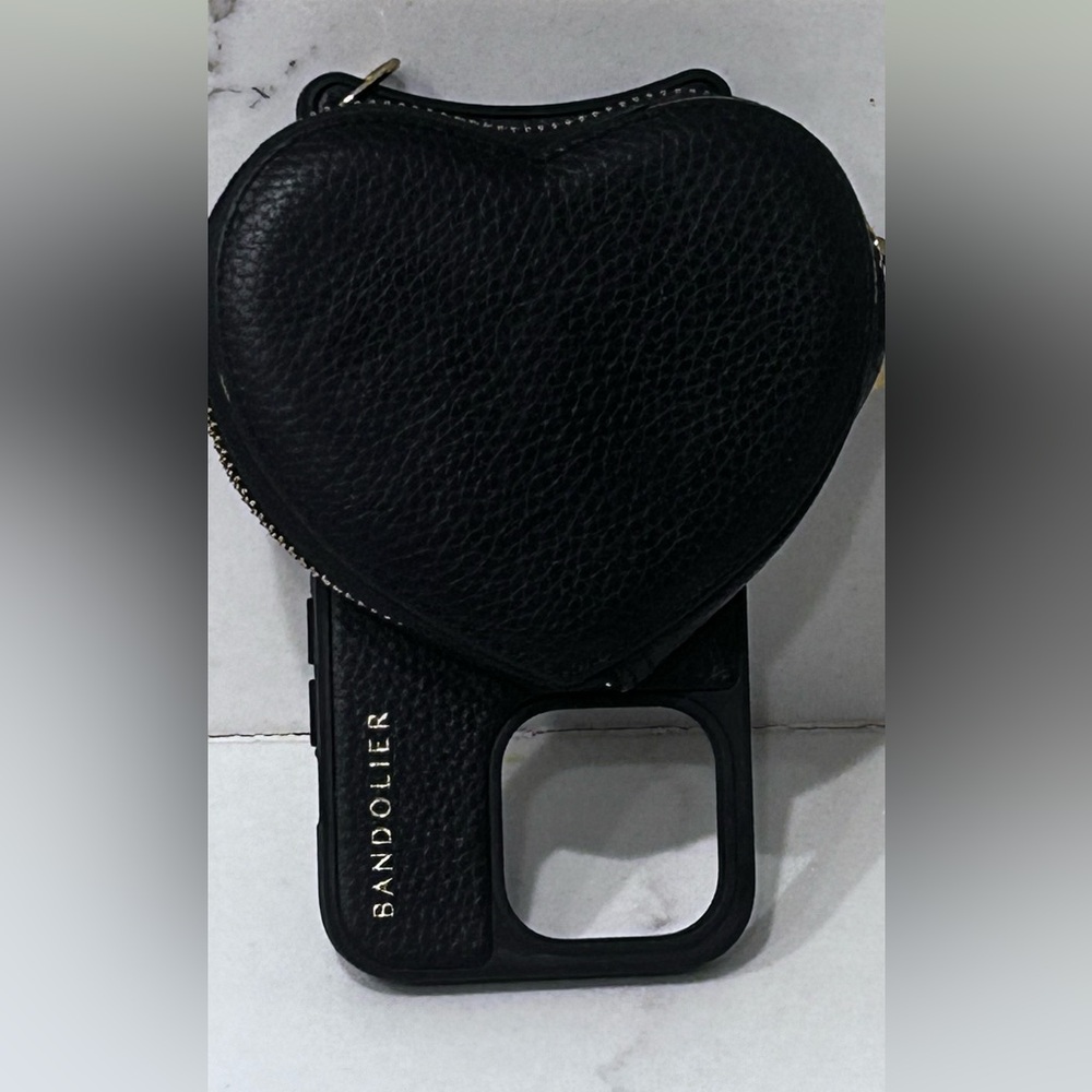 Bandolier Willa Heart Shaped Pouch iPhone 15 Pro Phone case Black - Picture 6 of 13
